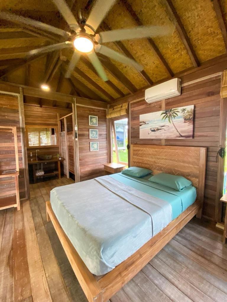 Sonny Island Resort Cabanas Frente Al Mar Punta Bajo Rico Dış mekan fotoğraf